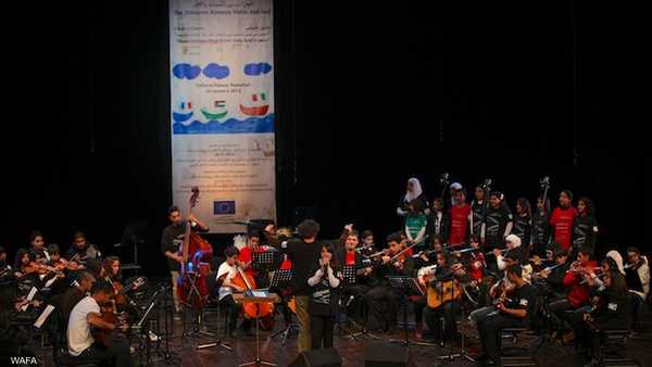   مدارس الأونروا ,   الموسيقى ,   جمعية الكمنجاتي ,   الموسيقى في المدارس ,   الأطفال الفلسطينيون
