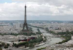 باريس  تخطط  لحظر مركبات الديزل - أخبار سكاي نيوز عربية