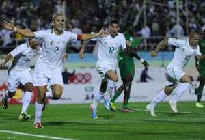 بوقرة يودع الجماهير بآخر مباراة في الجزائر - أخبار سكاي نيوز عربية
