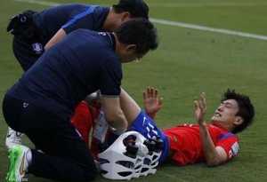 لي لاعب كوريا الجنوبية لن يحتاج لجراحة - أخبار سكاي نيوز عربية